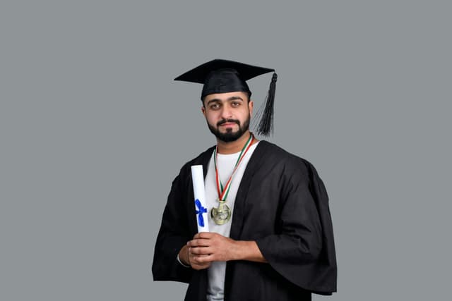 student graduating image